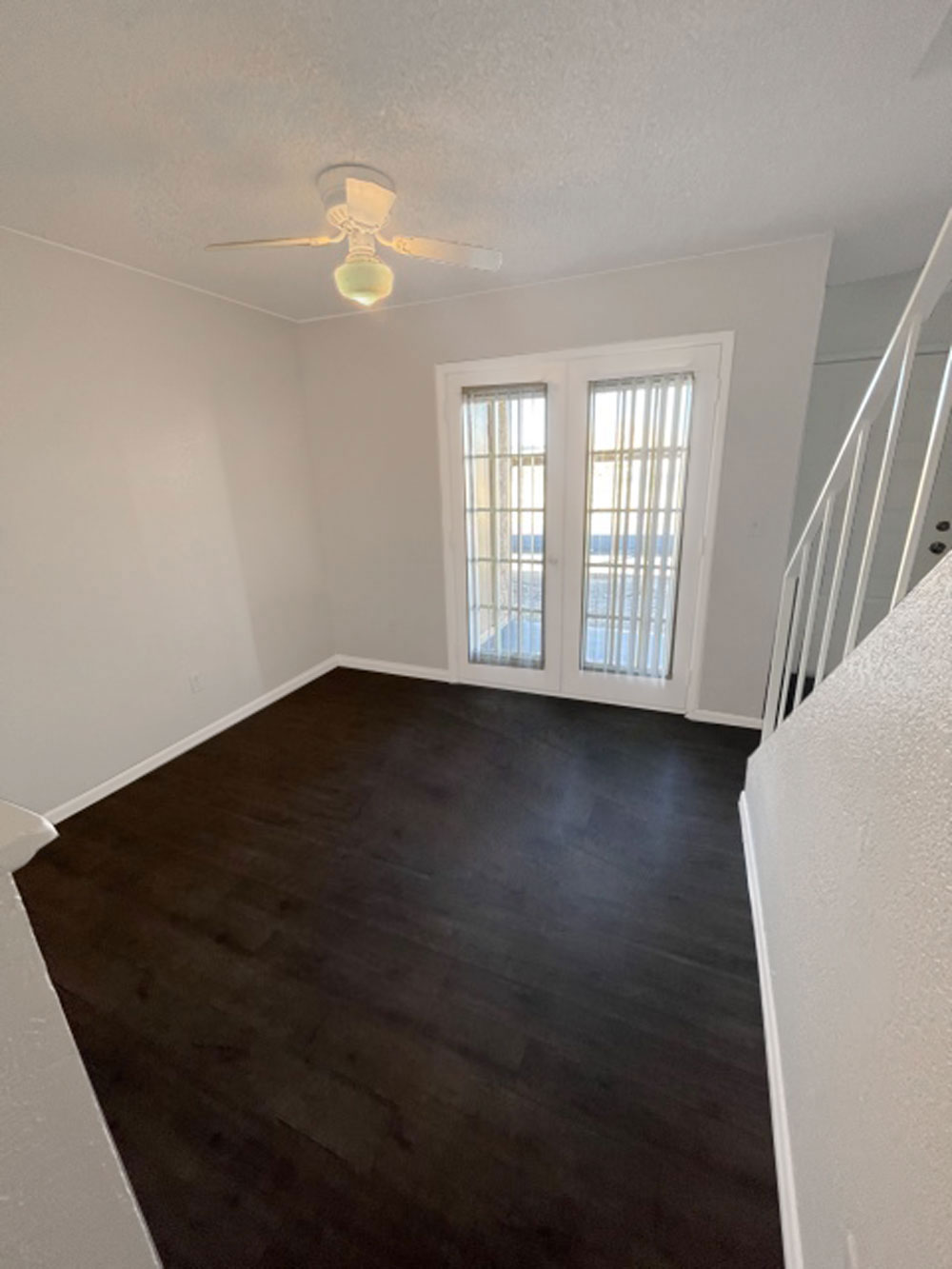 This image displays interior photo of River Springs Apartments