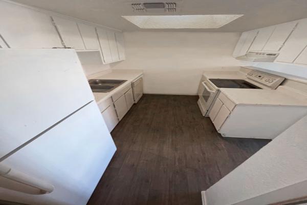 Thank you for viewing our Interior  at River Springs Apartments in the city of Rialto.